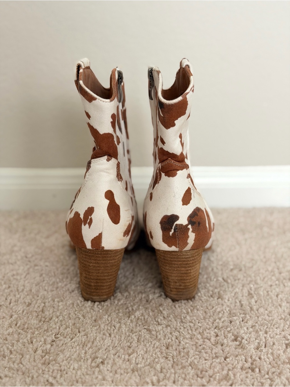 BEAST FASHION Brown & White Cow-Print Ankle Boots with Metallic Toe - Picture 3 of 4